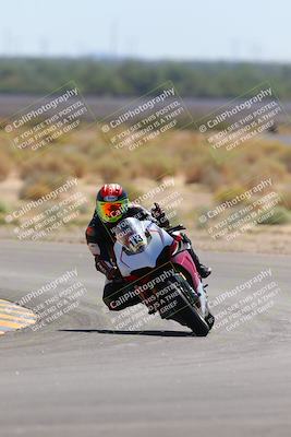 media/Sep-25-2023-Moto Forza (Mon) [[81ffa65e0a]]/B-C Group/Session 3 (Turn 16)/